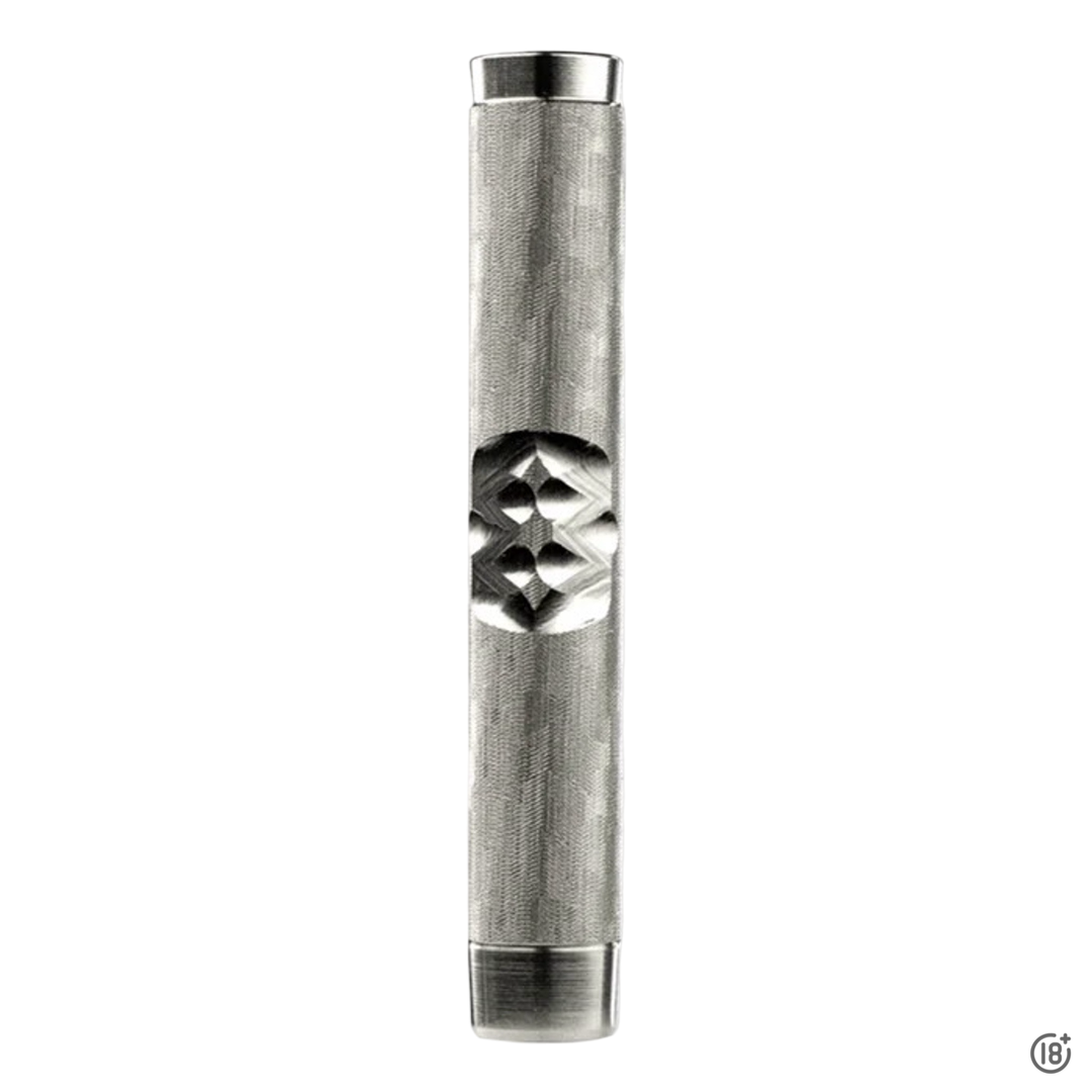 Cuerpo del vaporizador Dynavap M7 XL en acabado metálico duradero y ergonómico.