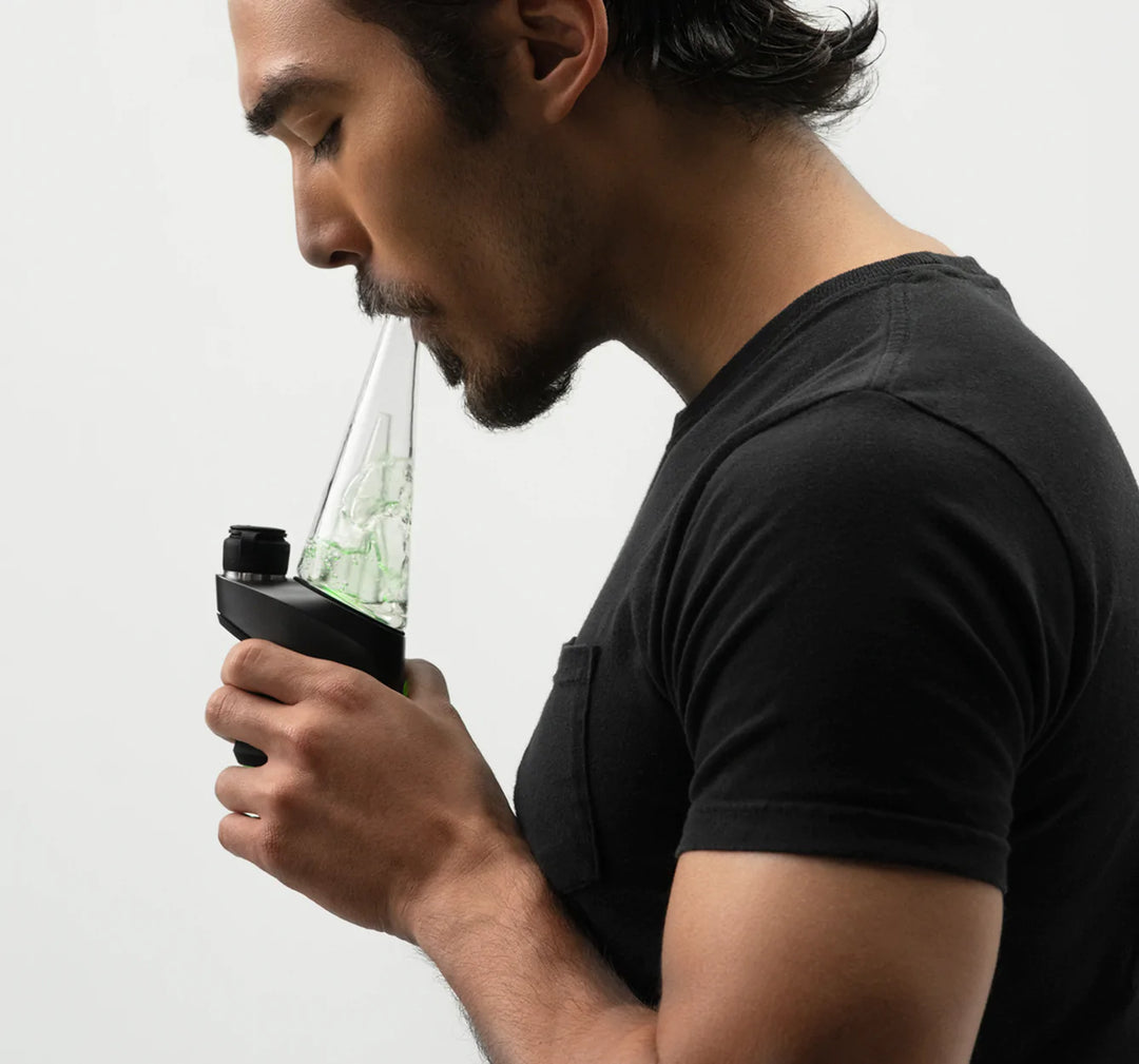 Vaporizador Puffco Peak Agua